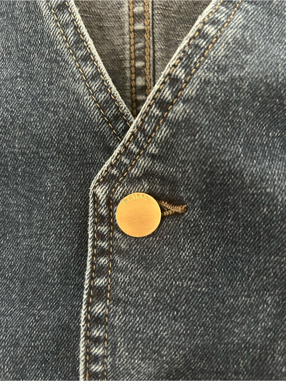 DL1961 Dark Blue Denim Vest- Luxury - Picture 7 of 12